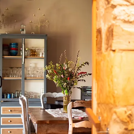 بيت للعطل La Grange Des Anges Blanc (Dordogne)