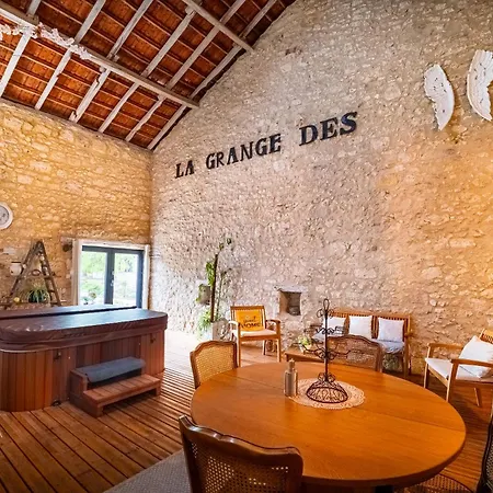 Dom wakacyjny La Grange Des Anges