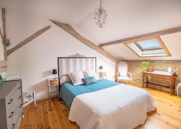 La Grange Des Anges Semesterbostad Blanc (Dordogne)