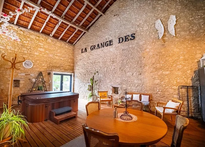 Semesterbostad La Grange Des Anges